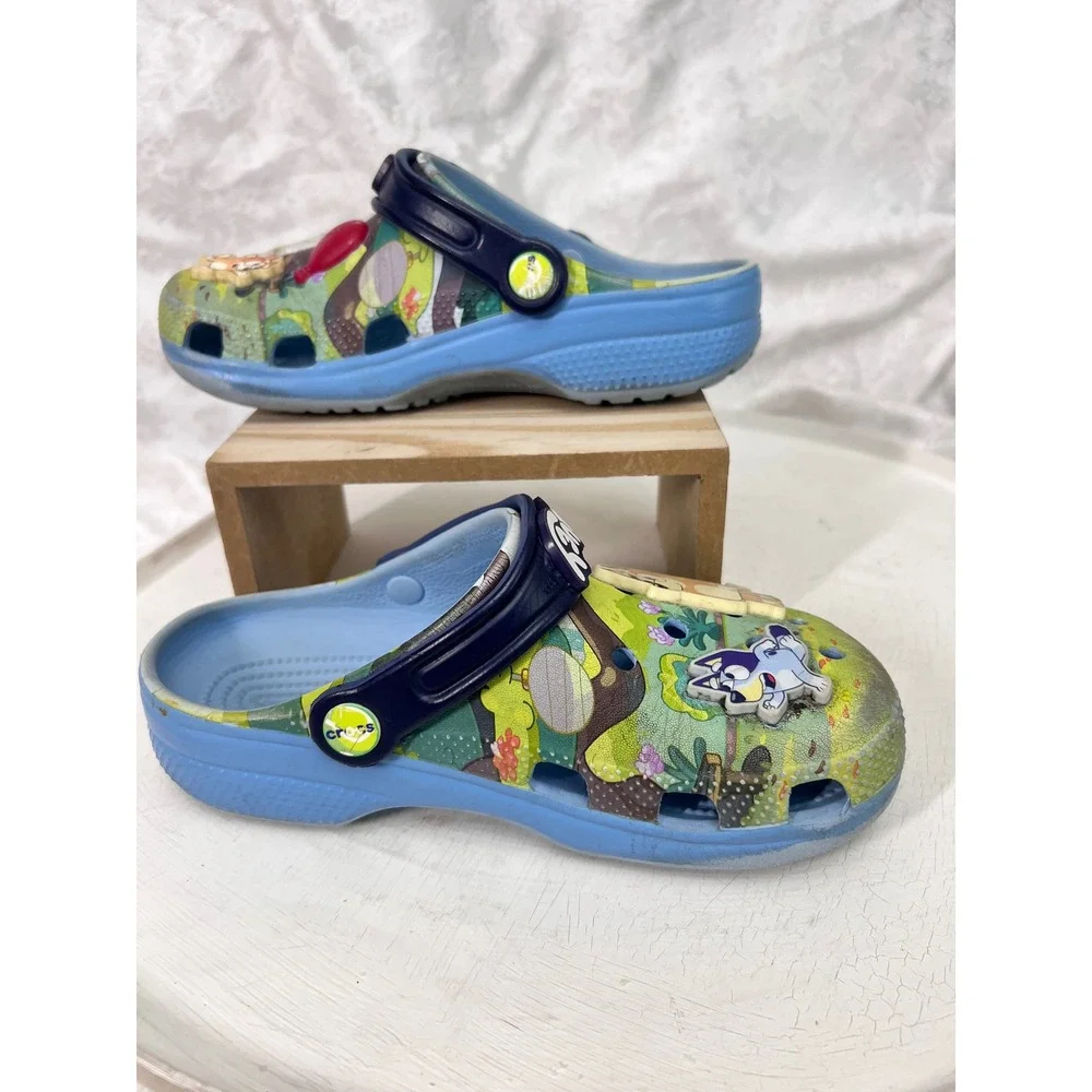CROCS classic clogs